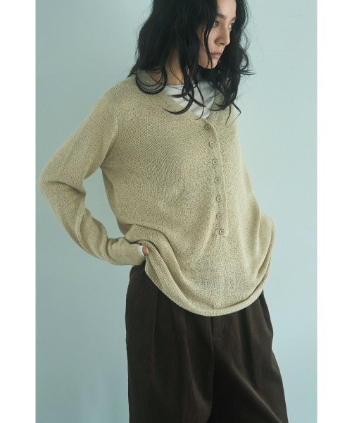 marjour（マージュール）の「NUANCE OVERSIZED HENRY KNIT（ニット/セーター・レディース・グレー/ベージュ・M）」の10枚目の写真