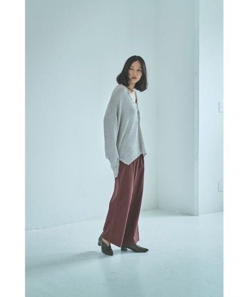 marjour（マージュール）の「NUANCE OVERSIZED HENRY KNIT（ニット/セーター・レディース・グレー/ベージュ・M）」の21枚目の写真