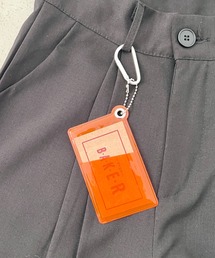 LOVALOT（ラバロット）の「【全9色】カラビナ付き カラー クリア パスケース（パスケース）」