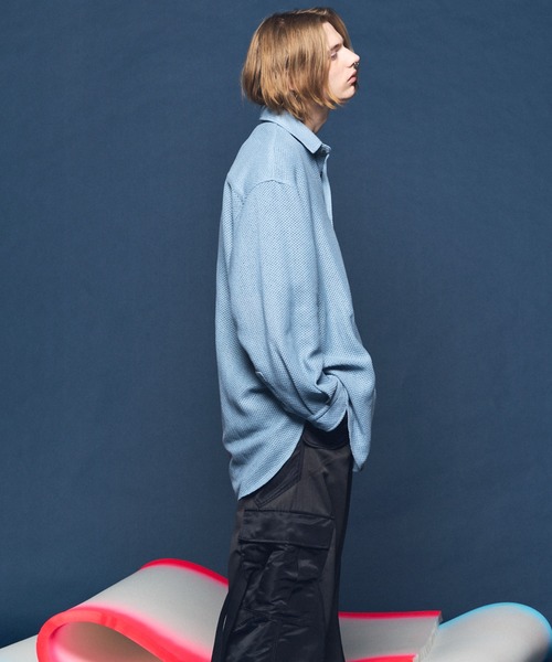 MAISON SPECIAL（メゾンスペシャル）の「《UNISEX》Gima Mesh Russell Maxi Regular Collar Shirts Coat/ギマメッシュラッセルプライムオーバーシャツコート【MAISON SPECIAL/メゾンスペシャル】（シャツ/ブラウス・メンズ・サックスブルー/グレイッシュベージュ/ブラック・2/1/0）」の16枚目の写真