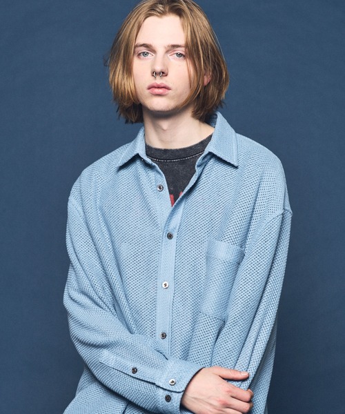 MAISON SPECIAL（メゾンスペシャル）の「《UNISEX》Gima Mesh Russell Maxi Regular Collar Shirts Coat/ギマメッシュラッセルプライムオーバーシャツコート【MAISON SPECIAL/メゾンスペシャル】（シャツ/ブラウス・メンズ・サックスブルー/グレイッシュベージュ/ブラック・2/1/0）」の18枚目の写真