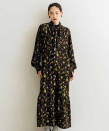 MEDE19F（メデジュウキュウ）の「ＭＥＤＥ１９Ｆ　ミュルーズモダン〈「ミュルーズ染織美術館」アーカイブコレクション〉ヴィンテージパターンプリントボウタイドレス〈ブラック〉（ワンピース）」