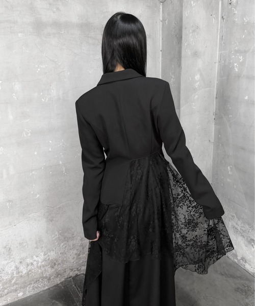 LVEU.(ラブユ.)の「【LVEU.】アシンメトリー切り替えジャケット / アウター ジャケット クロップド ショート アシメ アシンメトリー テーラード チュール レース シアー ブラック モード(テーラードジャケット・レディース・ブラック系その他/ブラック・FREE)」の18枚目の写真