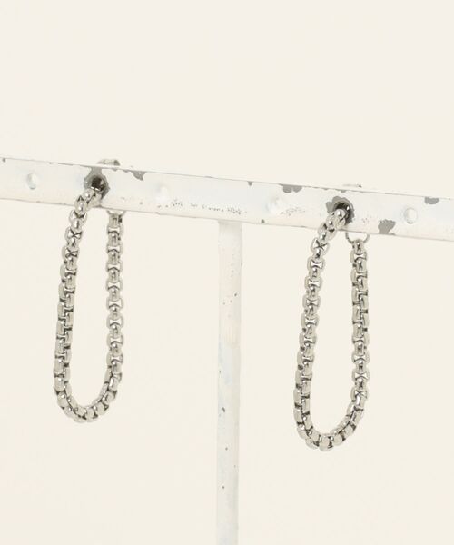 Os accessory(オズアクセサリー)の「Os -オズ- 【金属アレルギー対応】チェーンフープピアス(ピアス(両耳用)・レディース・ゴールド/シルバー・ONE SIZE)」の1枚目の写真