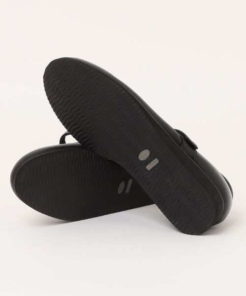 UnReef(アンリーフ)の「ストラップコンフォートシューズ(パンプス・レディース・ブラック・22.5cm/23.0cm/23.5cm/24.0cm/24.5cm)」の3枚目の写真