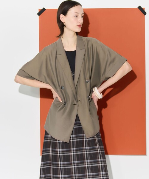 23区(ニジュウサンク)の「シアータンブラー ハーフスリーブ ダブルジャケット(その他アウター・レディース・ベージュ系/ブラック系/ブラウン系・38)」の22枚目の写真
