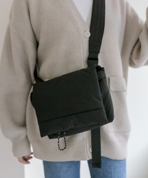 ear PAPILLONNER（イアパピヨネ）の「ショルダーバッグ（ショルダーバッグ）」