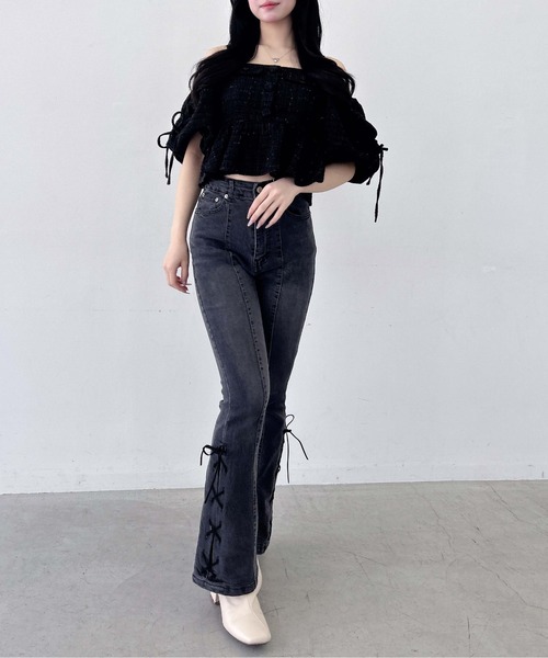 INGNI(イング)の「【WEB限定】ツイードペプラムオフショルブラウス(シャツ/ブラウス・レディース・ブラック/アイボリー/ピンク・M)」の19枚目の写真