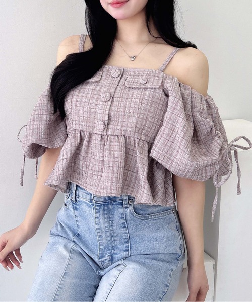 INGNI(イング)の「【WEB限定】ツイードペプラムオフショルブラウス(シャツ/ブラウス・レディース・ブラック/アイボリー/ピンク・M)」の21枚目の写真