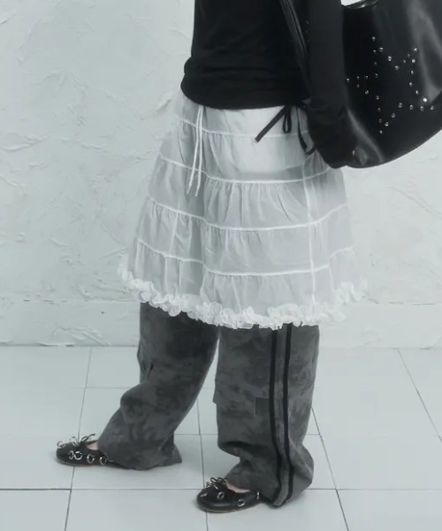 Ada.(エイダ)の「◇SETUPEXE◇ブランド直輸入正規品/フリル カンカン スカート FRILL CANCAN SKIRT(スカート・レディース・ホワイト/カモフラージュ・FREE)」の4枚目の写真