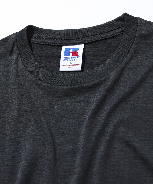 Russell Athletic（ラッセルアスレティック）の「限定展開 RUSSELL ATHLETIC/ラッセルアスレティック RUSSEL ATHLETIC×FREAK'S STORE 別注 Dri-Power バックプリント TEE/吸湿速乾/消臭（Tシャツ/カットソー・メンズ・ホワイト/チャコールグレー/アッシュグレー・LARGE/SMALL/MEDIUM）」の6枚目の写真