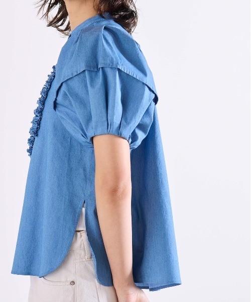Marilyn Moon(マリリンムーン)の「modern tuck frill volume sleeve blouse(シャツ/ブラウス・レディース・ライトブルー/ホワイト×ブルー/ホワイト/ブルー系その他/ピンク・FREE)」の8枚目の写真