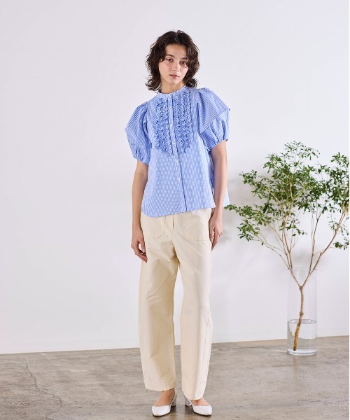 Marilyn Moon(マリリンムーン)の「modern tuck frill volume sleeve blouse(シャツ/ブラウス・レディース・ライトブルー/ホワイト×ブルー/ホワイト/ブルー系その他/ピンク・FREE)」の12枚目の写真