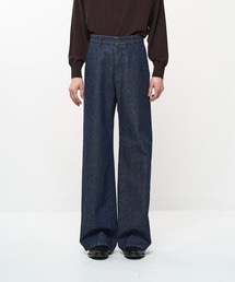 Juha（ユハ）の「FORMED WIDE DENIM（ONE WASH）（デニムパンツ）」