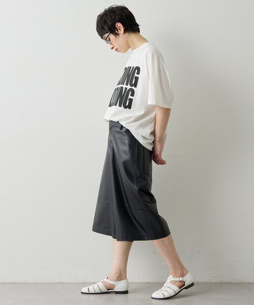 Whim Gazette（ウィムガゼット）の「レザーハーフパンツ（その他パンツ・レディース・ブラック・FREE）」の4枚目の写真