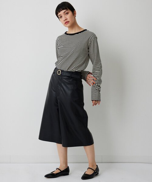 Whim Gazette（ウィムガゼット）の「レザーハーフパンツ（その他パンツ・レディース・ブラック・FREE）」の11枚目の写真
