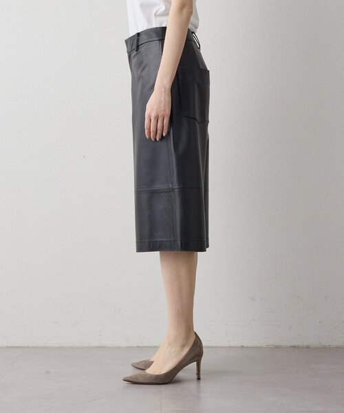 Whim Gazette（ウィムガゼット）の「レザーハーフパンツ（その他パンツ・レディース・ブラック・FREE）」の14枚目の写真