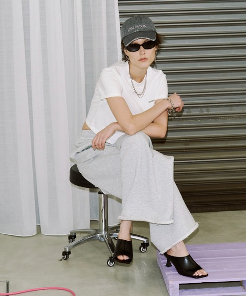 JOSE MOON（ジョゼムーン）の「EYLET STUDS MINI TSHIRT/アイレットスタッズミニTシャツ（Tシャツ/カットソー・レディース・ブラック/グレー/ホワイト・FREE）」の18枚目の写真