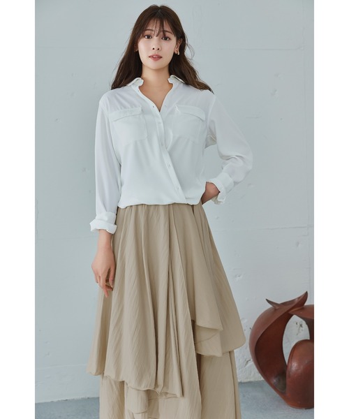 Her lip to（ハーリップトゥー）の「Asymmetric Tiered Skirt（スカート・レディース・ベージュ/オフホワイト・S/M）」の2枚目の写真