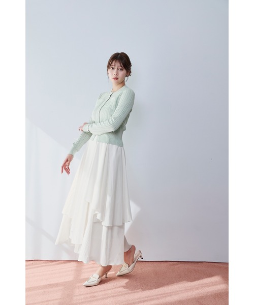 Her lip to（ハーリップトゥー）の「Asymmetric Tiered Skirt（スカート・レディース・ベージュ/オフホワイト・S/M）」の5枚目の写真