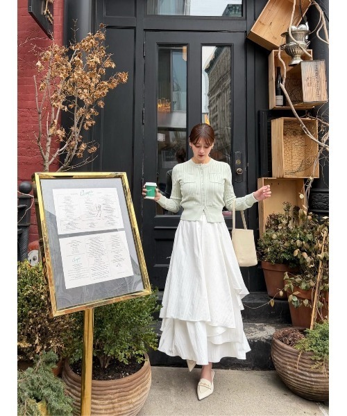 Her lip to（ハーリップトゥー）の「Asymmetric Tiered Skirt（スカート・レディース・ベージュ/オフホワイト・S/M）」の17枚目の写真