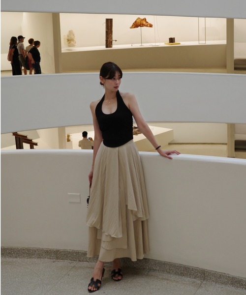 Her lip to（ハーリップトゥー）の「Asymmetric Tiered Skirt（スカート・レディース・ベージュ/オフホワイト・S/M）」の11枚目の写真