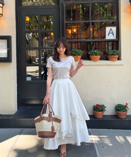 Her lip to（ハーリップトゥー）の「Asymmetric Tiered Skirt（スカート・レディース・ベージュ/オフホワイト・S/M）」の16枚目の写真