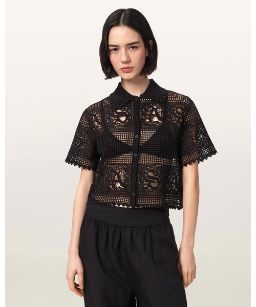 ALLSAINTS(オールセインツ)の「KYRA CROCHET CROPPED POLO | KYRA クロシェ クロップド ポロ(ポロシャツ・レディース・ブラック・XS/S/M)」の1枚目の写真