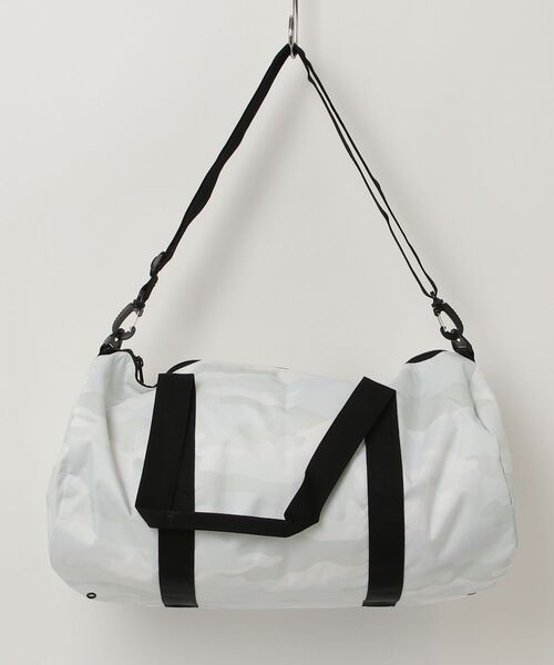 Independent Trading(インディペンデントトレーディング)の「【T18】【Independent Trading Co./インディペンデントトレーディング】DAY TRIPPER 29L DUFFEL BAG(トートバッグ・メンズ・その他6/その他7/その他9/その他5・FREE)」の4枚目の写真