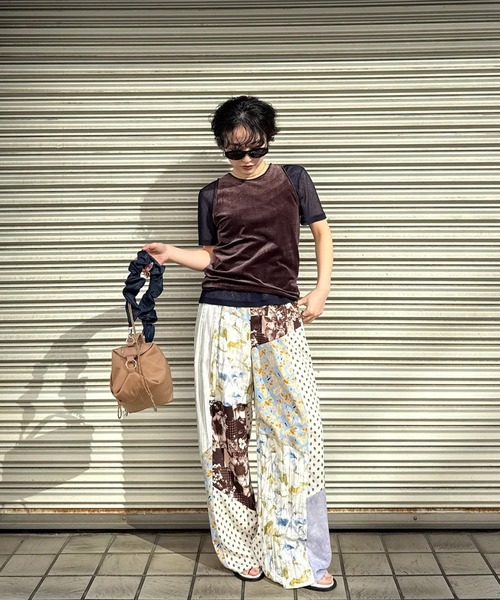 Ameri（アメリ）の「MEDI PUFFY TWIN FORM NYLON BAG（ショルダーバッグ・レディース・ベージュ/ブラック/カーキ・FREE）」の15枚目の写真