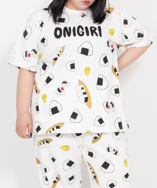 PUNYUS（プニュズ）の「【新サイズ】フード総柄Ｔシャツ(ONIGIRI)（Tシャツ/カットソー・レディース・ブラック・1/2/3/4/5）」の12枚目の写真