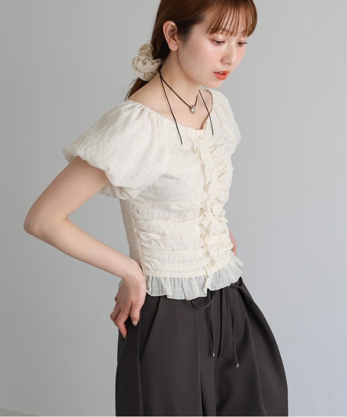 tiptop(ティップトップ)の「フリルシャーリングブラウス(シャツ/ブラウス・レディース・ブラック/アイボリー/ホワイト系その他/サックスブルー・FREE)」の19枚目の写真
