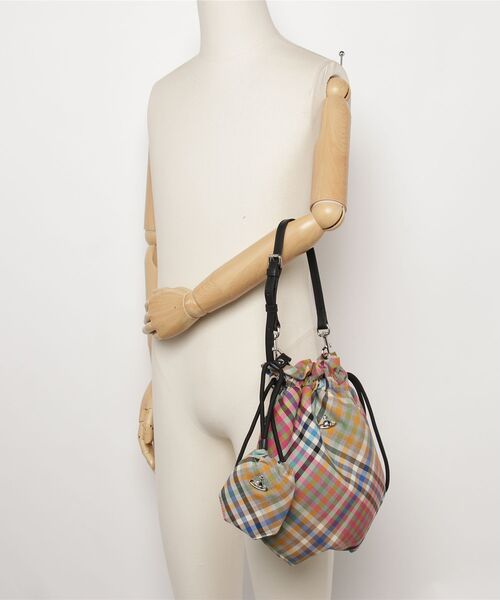 Vivienne Westwood MAN（ヴィヴィアンウエストウッドマン）の「DRAWSTRING POUCH SET（ハンドバッグ・レディース・マルチ・FREE）」の2枚目の写真