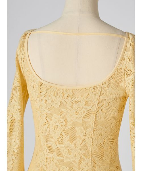 SNIDEL（スナイデル）の「カットレースワンピース（ワンピース・レディース・ダークネイビー/イエロー/オフホワイト・F）」の10枚目の写真