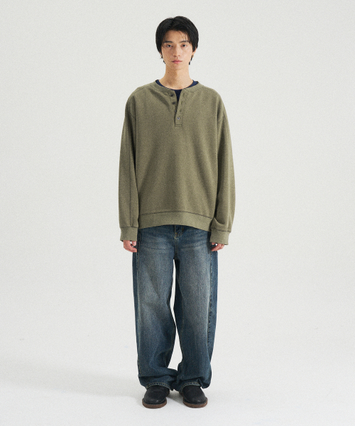 SLOWACID（スローアシッド）の「ウォッシュドヘンリーネックスウェットシャツ[カーキ]（スウェット・レディース・その他・SMALL/MEDIUM/LARGE）」の2枚目の写真