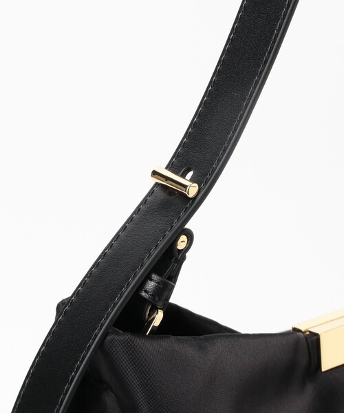 Demi-Luxe BEAMS(デミルクス ビームス)の「【WEB限定】SOMEWHERE STUDIO / BOARD-TOTE ナイロン バッグ(トートバッグ・レディース・ブラック・ONE SIZE)」の6枚目の写真