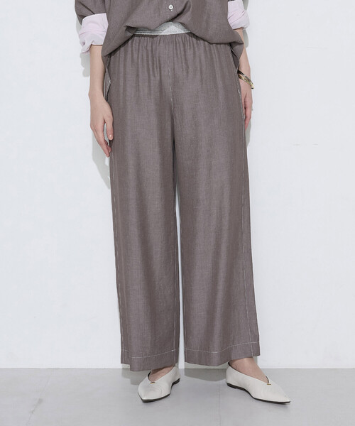 Gabardine K.T（ギャバジンケーティー）の「オトナシャンブレー タックワイドパンツ（その他パンツ・レディース・ベージュ/ブラウン/ブラック・7号/9号/11号）」の12枚目の写真