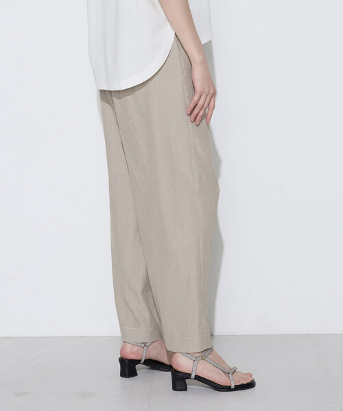 Gabardine K.T（ギャバジンケーティー）の「オトナシャンブレー タックワイドパンツ（その他パンツ・レディース・ベージュ/ブラウン/ブラック・7号/9号/11号）」の19枚目の写真