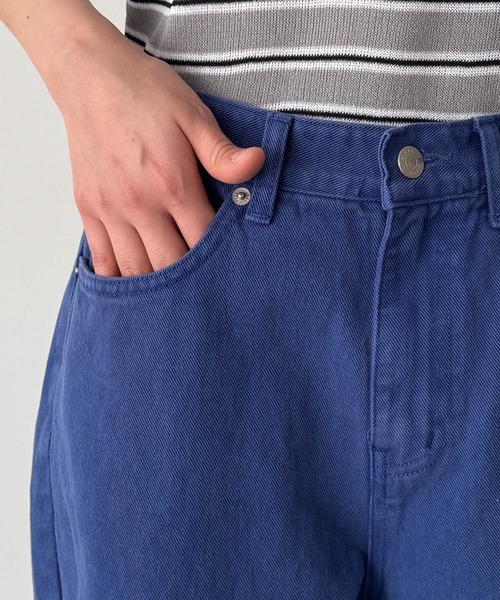 CANAL JEAN（キャナルジーン）の「SLEEK　カラーストレートパンツ（その他パンツ・レディース・ブルー・SMALL/MEDIUM）」の9枚目の写真