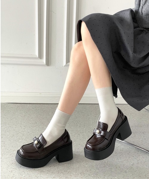 Shoes in Closet(シューズインクローゼット)の「【新入荷】+8.0㎝ 軽量 厚底 スクエアトゥ パール付きリボン アクセント ローファー 486(ローファー・レディース・ブラック/ダークブラウン・L/LL/S/M)」の20枚目の写真