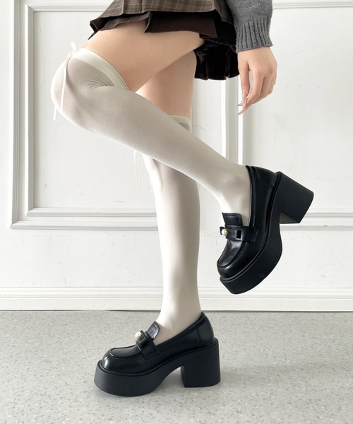 Shoes in Closet(シューズインクローゼット)の「【新入荷】+8.0㎝ 軽量 厚底 スクエアトゥ パール付きリボン アクセント ローファー 486(ローファー・レディース・ブラック/ダークブラウン・L/LL/S/M)」の7枚目の写真