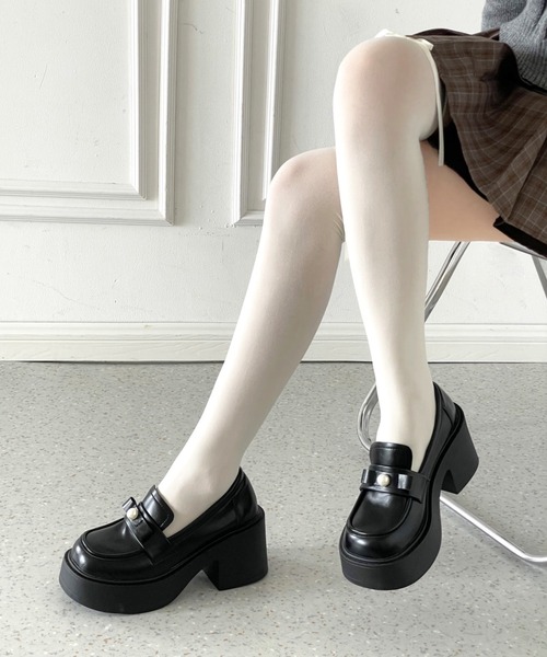 Shoes in Closet(シューズインクローゼット)の「【新入荷】+8.0㎝ 軽量 厚底 スクエアトゥ パール付きリボン アクセント ローファー 486(ローファー・レディース・ブラック/ダークブラウン・L/LL/S/M)」の11枚目の写真