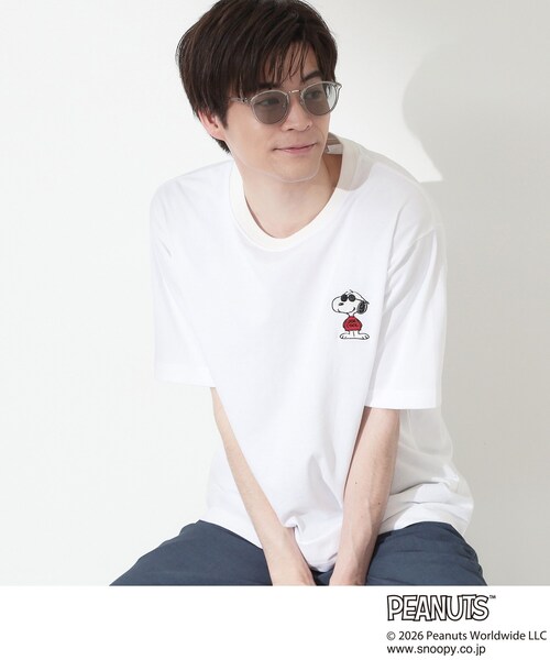 THE SHOP TK (ザ ショップ ティーケー )の「PEANUTS / ピーナッツ スヌーピー ワンポイント刺繍 半袖Tシャツ(Tシャツ/カットソー・メンズ・ホワイト系8/ホワイト系6・02/04/03)」の1枚目の写真