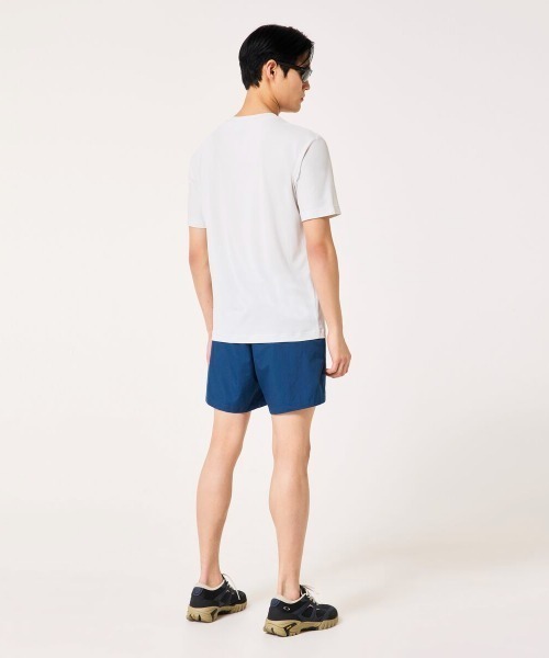 OAKLEY(オークリー)の「オークリー ETERNAL CHILL PERF SS O TEE 4.0(Tシャツ/カットソー・メンズ・ライトグレー/ブラック/ブルーグレー・S/M/L/LL/3L)」の22枚目の写真