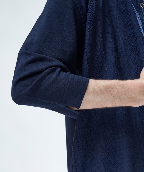 MEN'S BIGI（メンズビギ）の「トリコットジャカード 冷感七分袖サマーニット（Tシャツ/カットソー・メンズ・ブラック/ネイビー・02/03）」の13枚目の写真
