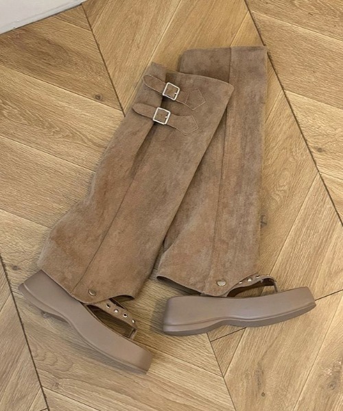 Vipoa(ヴィポア)の「Suede belted boots tongs sandal(サンダル・レディース・ブラック/ベージュ・MEDIUM/SMALL/LARGE)」の16枚目の写真