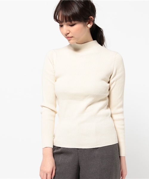 NATURAL BEAUTY BASIC（ナチュラルビューティーベーシック）の「ハイネックリブニット（ニット/セーター・レディース・イエロー/ネイビー/ホワイト系その他・MEDIUM）」の2枚目の写真