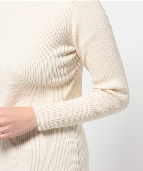 NATURAL BEAUTY BASIC（ナチュラルビューティーベーシック）の「ハイネックリブニット（ニット/セーター・レディース・イエロー/ネイビー/ホワイト系その他・MEDIUM）」の9枚目の写真