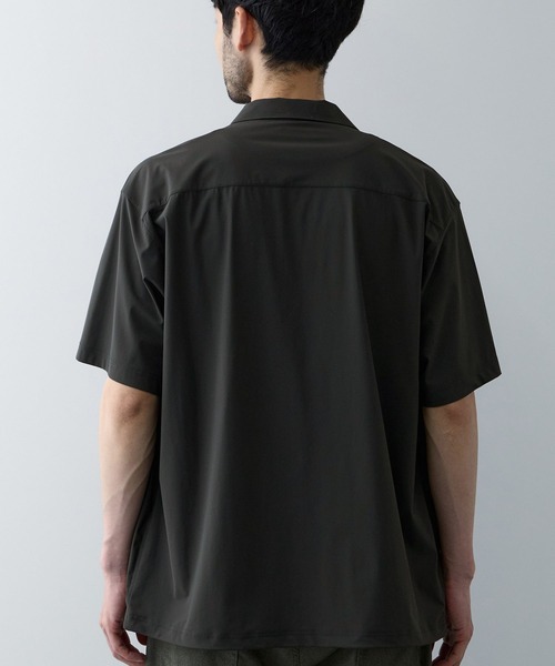 NAVY（ネイビー）の「【SARARI /サラリ】接触冷感 極冷ドロストオーバーサイズ UVカット半袖シャツ（シャツ/ブラウス・メンズ・チャコールグレー/ブラック・L/XL/S/M）」の13枚目の写真