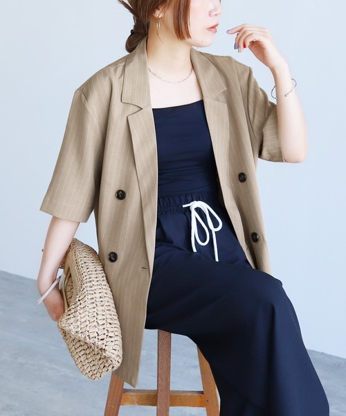 reca(レカ)の「【ZOZOTOWN限定】ピンストライプ半袖ジャケット(テーラードジャケット・レディース・ベージュ/チャコールグレー・FREE)」の6枚目の写真